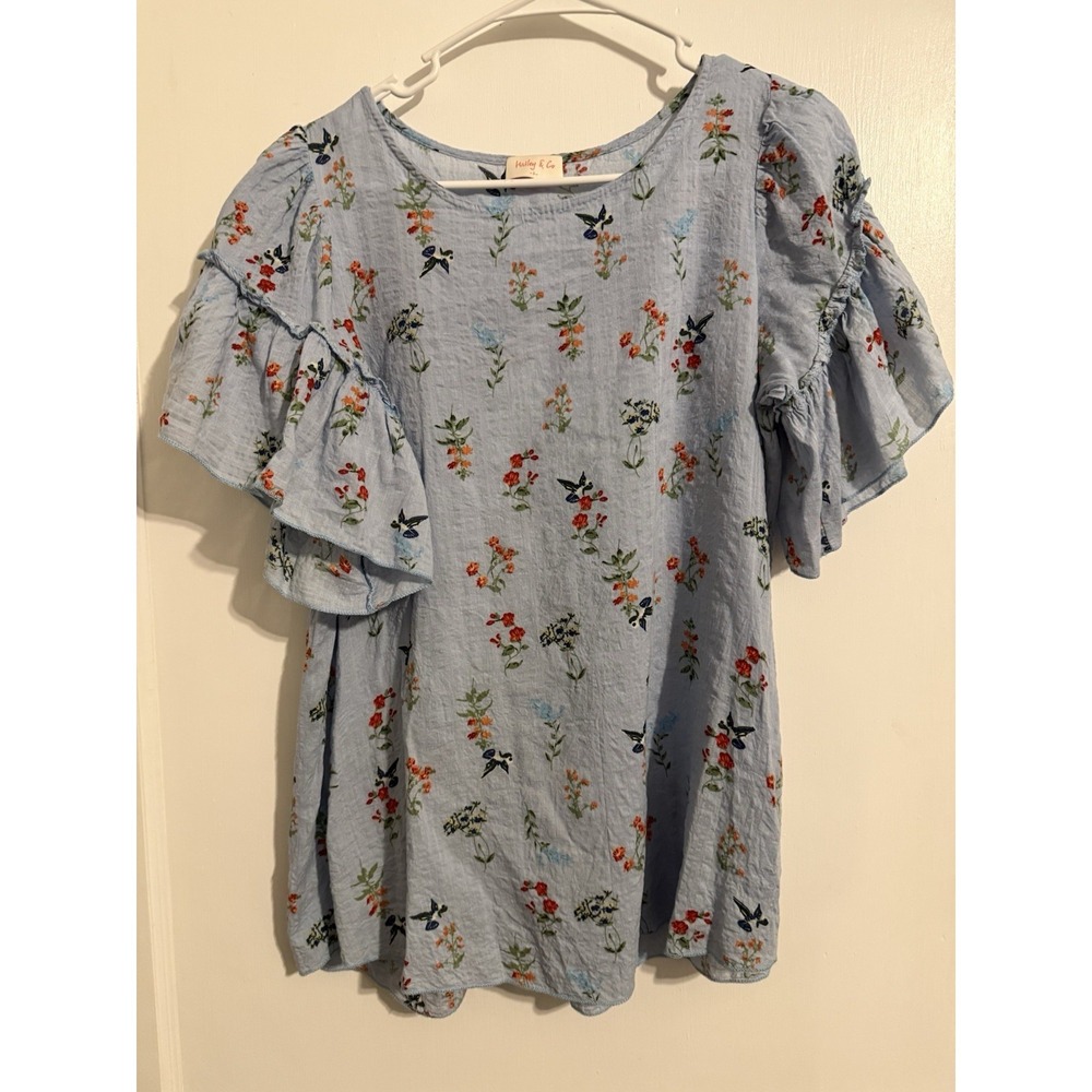 Hailey & Co. Women's Blue Floral Top  Size XL